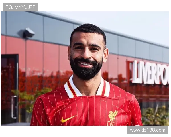 萨拉赫荣誉满柜 9年红军生涯辉煌