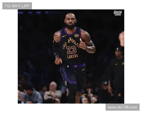 詹姆斯41岁90天创最年长三双纪录